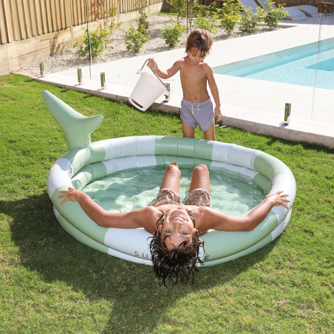 HOME IS WHERE THE POOL IS! - SUNNYLiFE EU