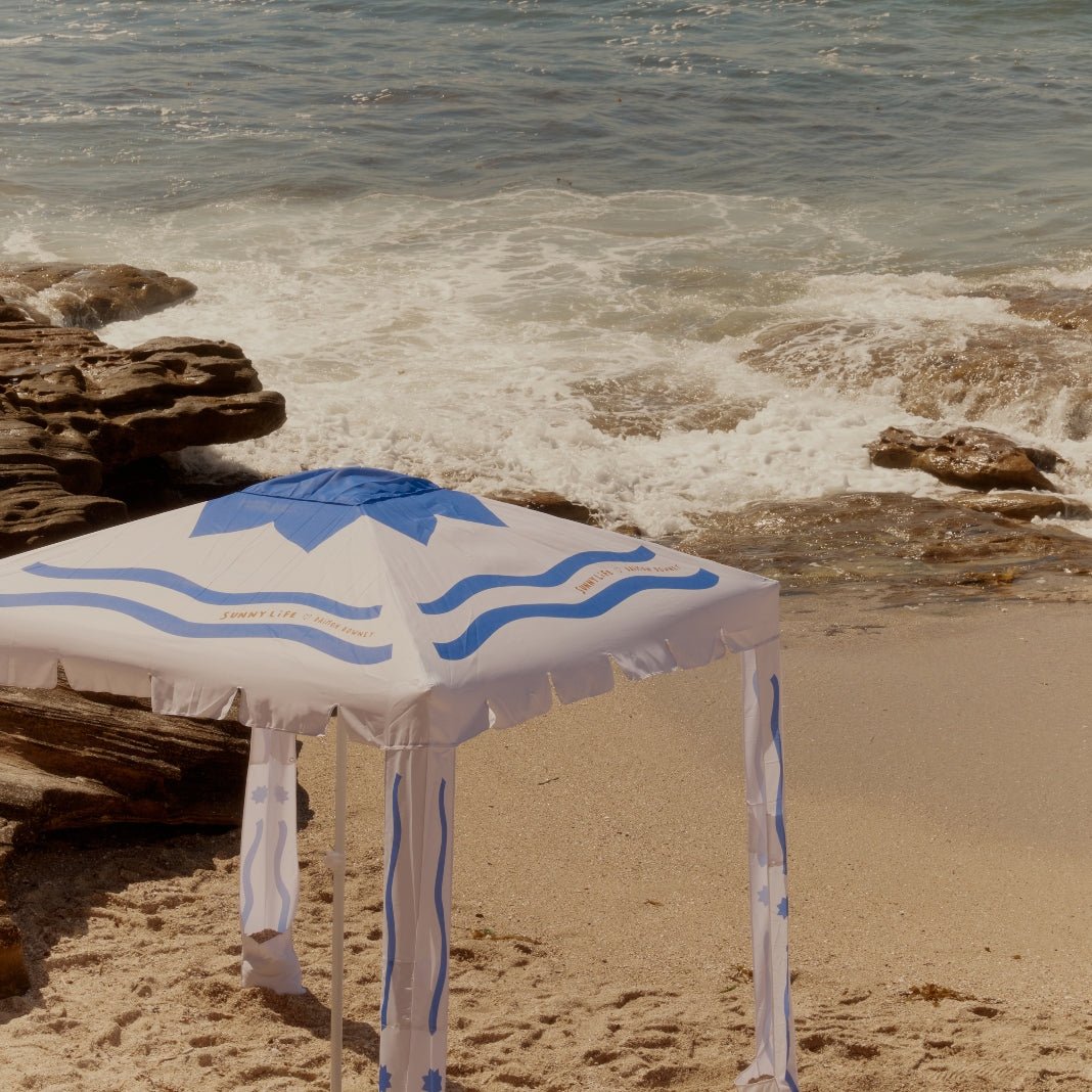 SHADY DAYS WITH OUR NEW SEASON CABANAS - SUNNYLiFE EU