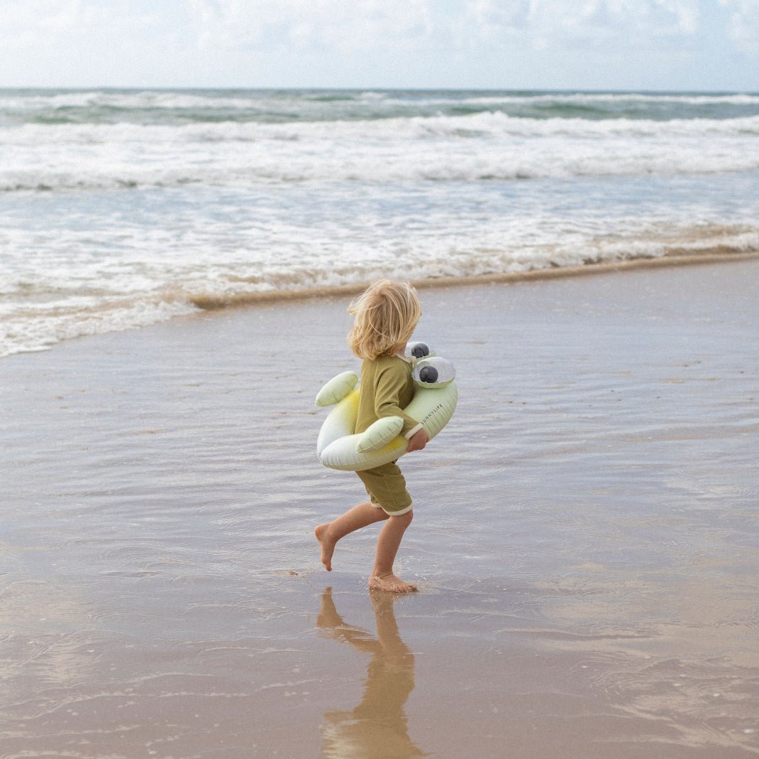 RING RING, SUMMER IS CALLING - SUNNYLiFE EU