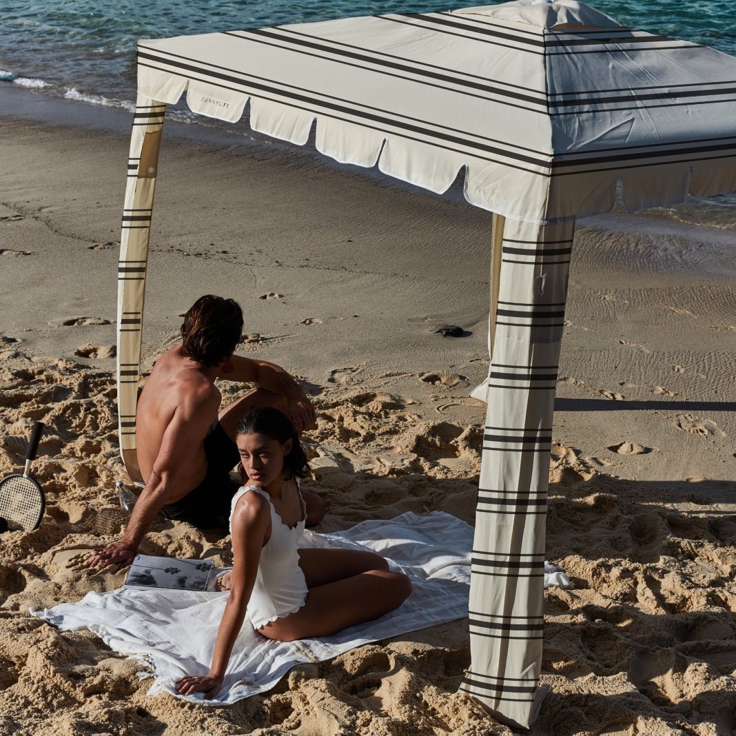 5 OF OUR MOST TRENDING BEACH STYLES IN 2023 - SUNNYLiFE EU