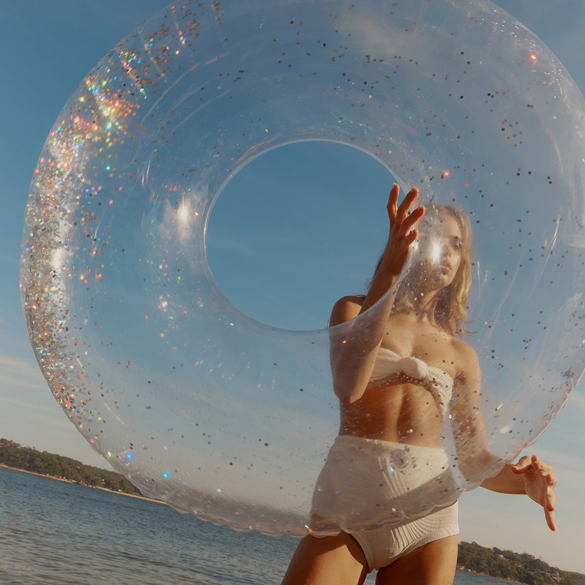 A Sparkling Deal: Dive Into Singles Day With SUNNYLiFE - SUNNYLiFE EU