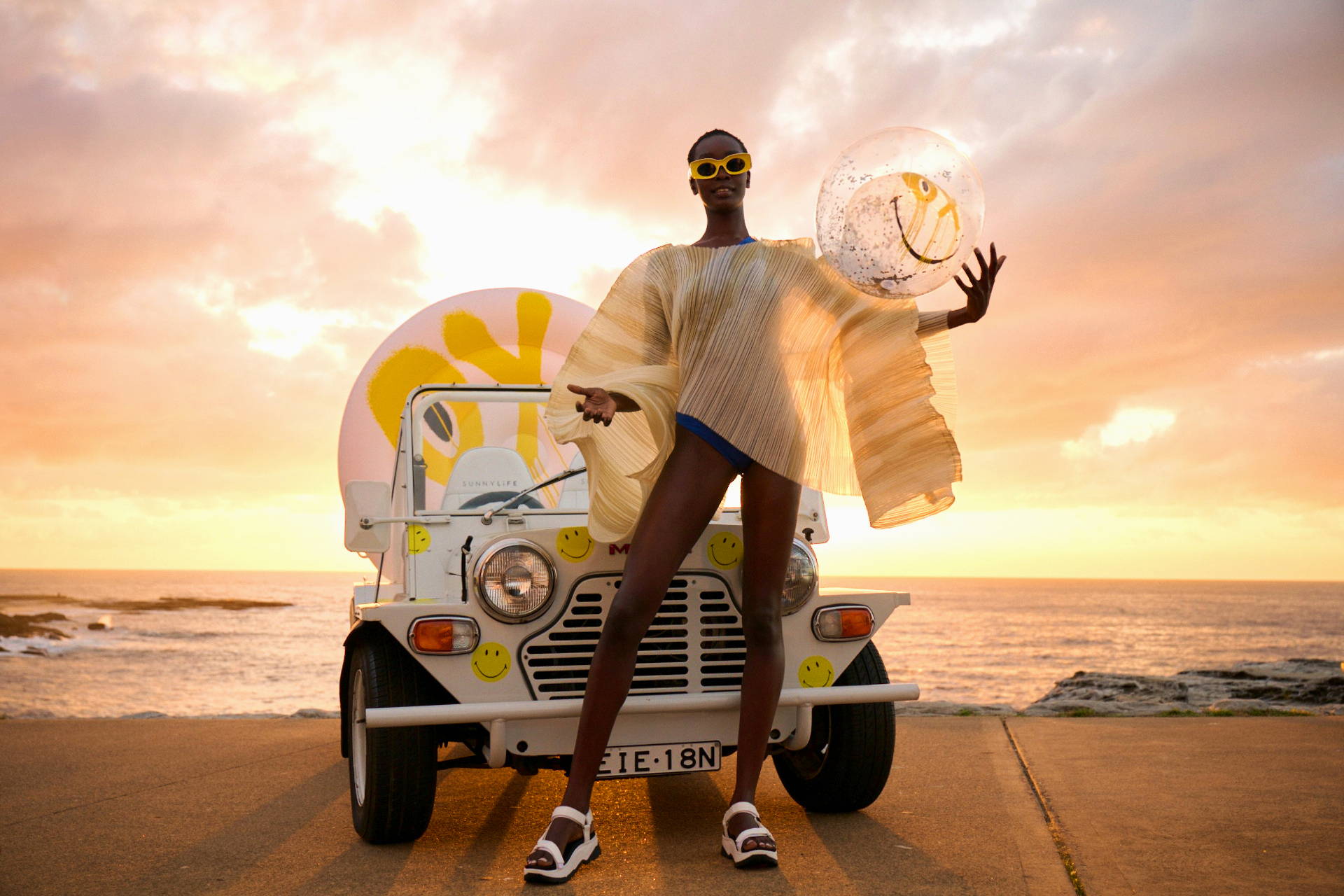 IT'S TIME TO SMILE! - SUNNYLiFE EU