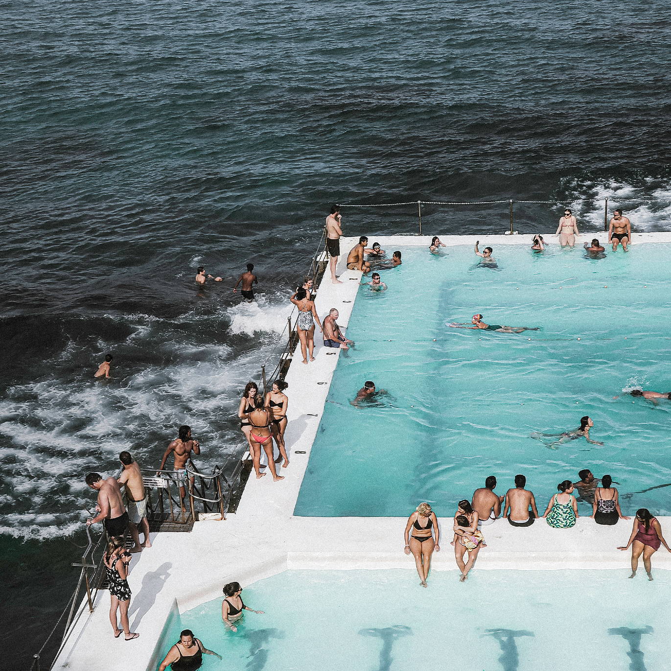 Celebrate International Women's Day with Sunnylife - SUNNYLiFE EU