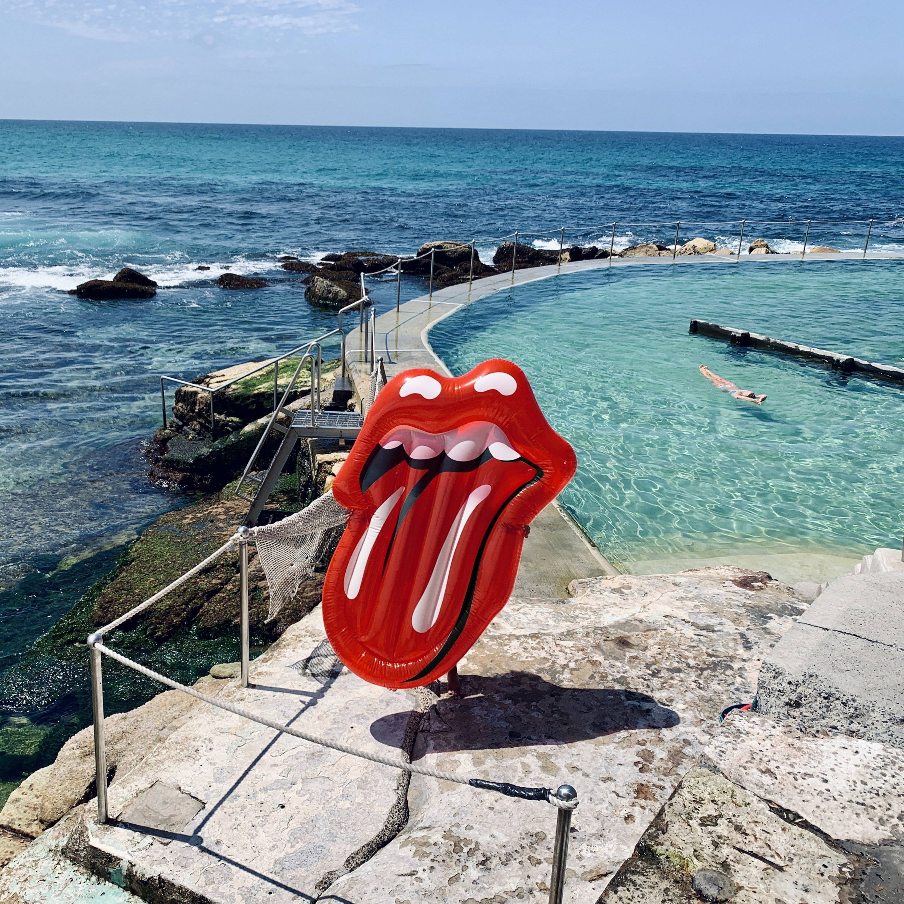 THE #1 MUSIC COLLAB HAS ARRIVED: SUNNYLIFE x ROLLING STONES - SUNNYLiFE EU