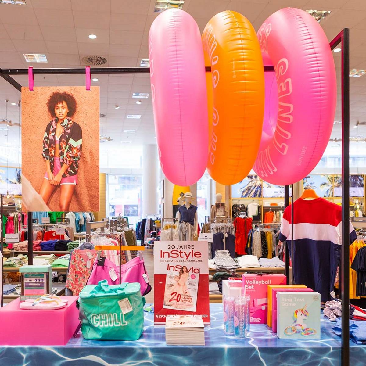 Popping Up in Peek & Cloppenburg - SUNNYLiFE EU