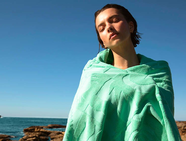 Beach Towels & Pillows - SUNNYLiFE EU