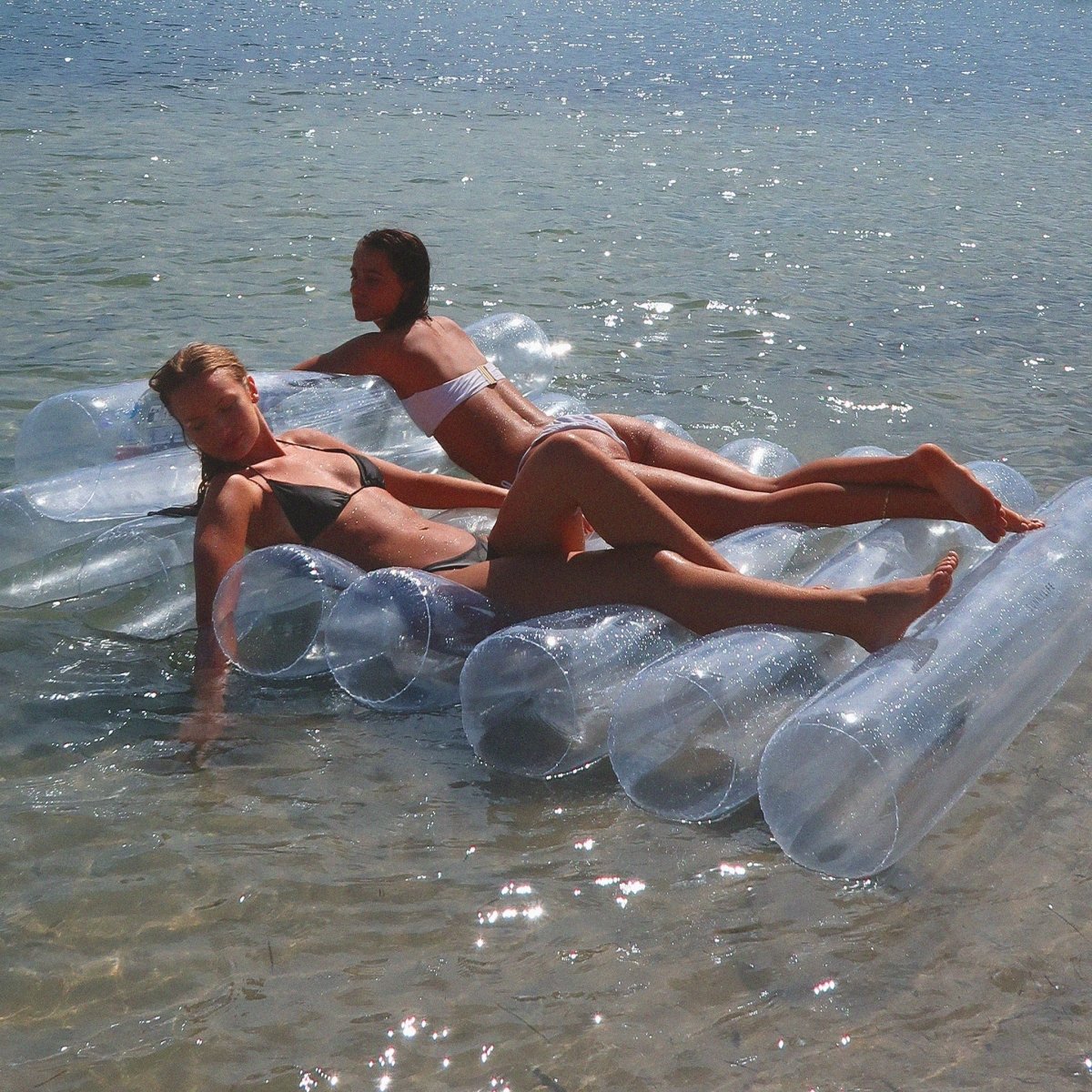 Luxe Twin Tube Lilo - Le Weekend - SUNNYLiFE EU