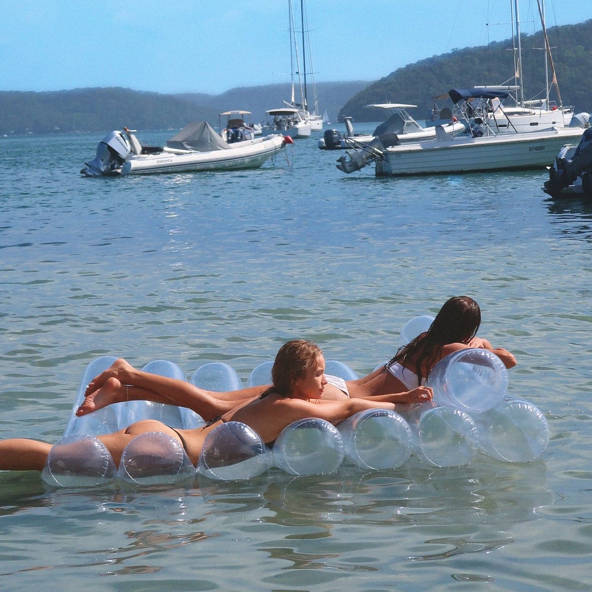 Luxe Twin Tube Lilo - Le Weekend - SUNNYLiFE EU