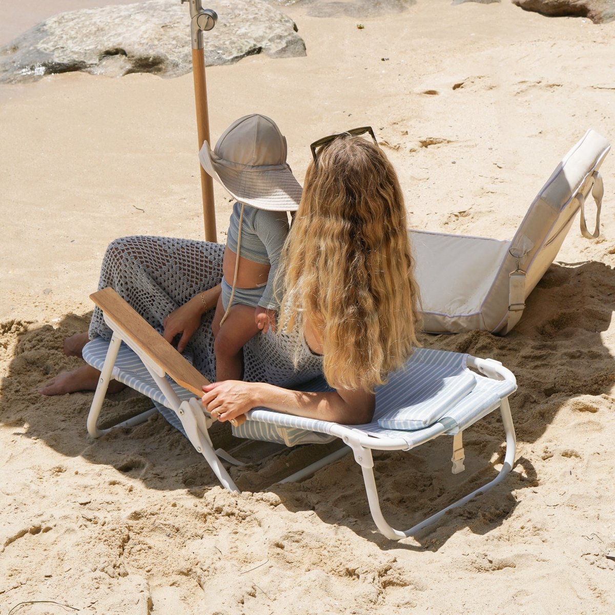 Deluxe Beach Chair - Lazy Days - SUNNYLiFE EU