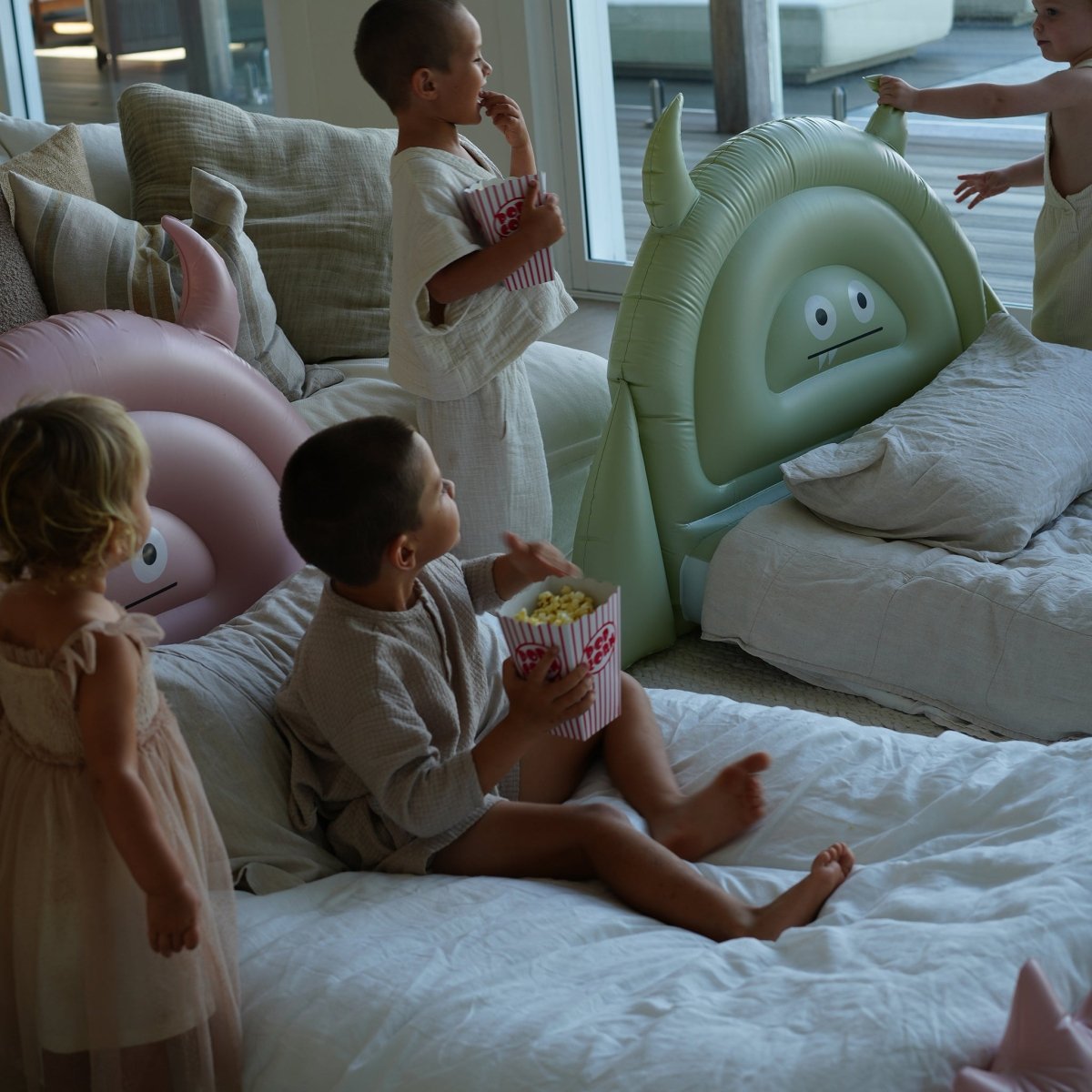 Kids Air Mattress - Monster - SUNNYLiFE EU