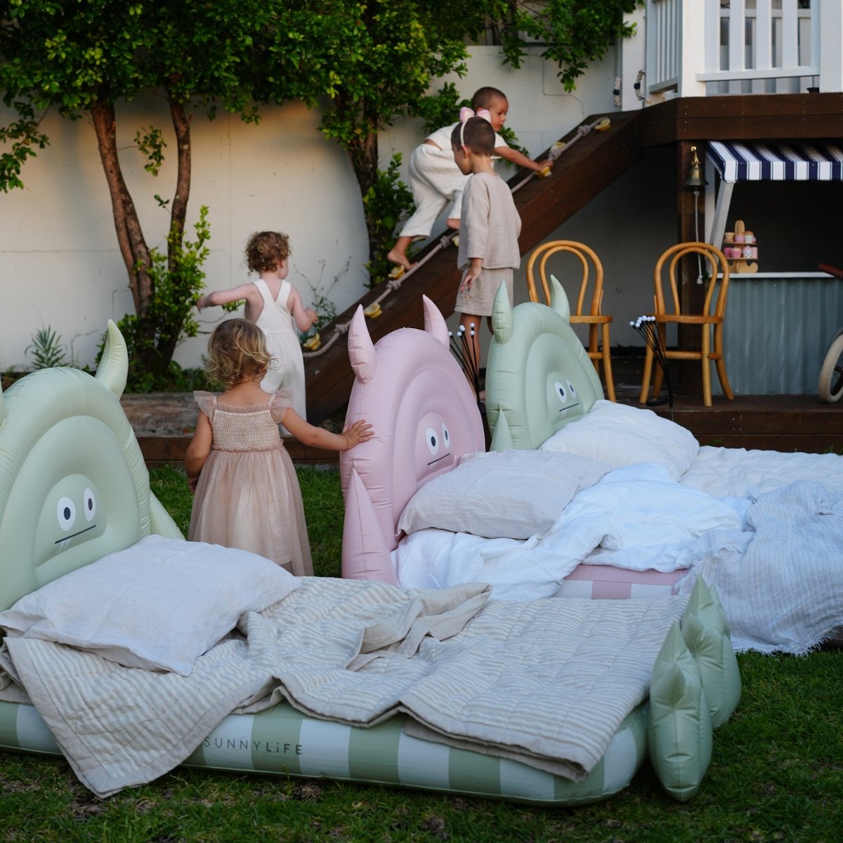 Kids Air Mattress - Monster - SUNNYLiFE EU