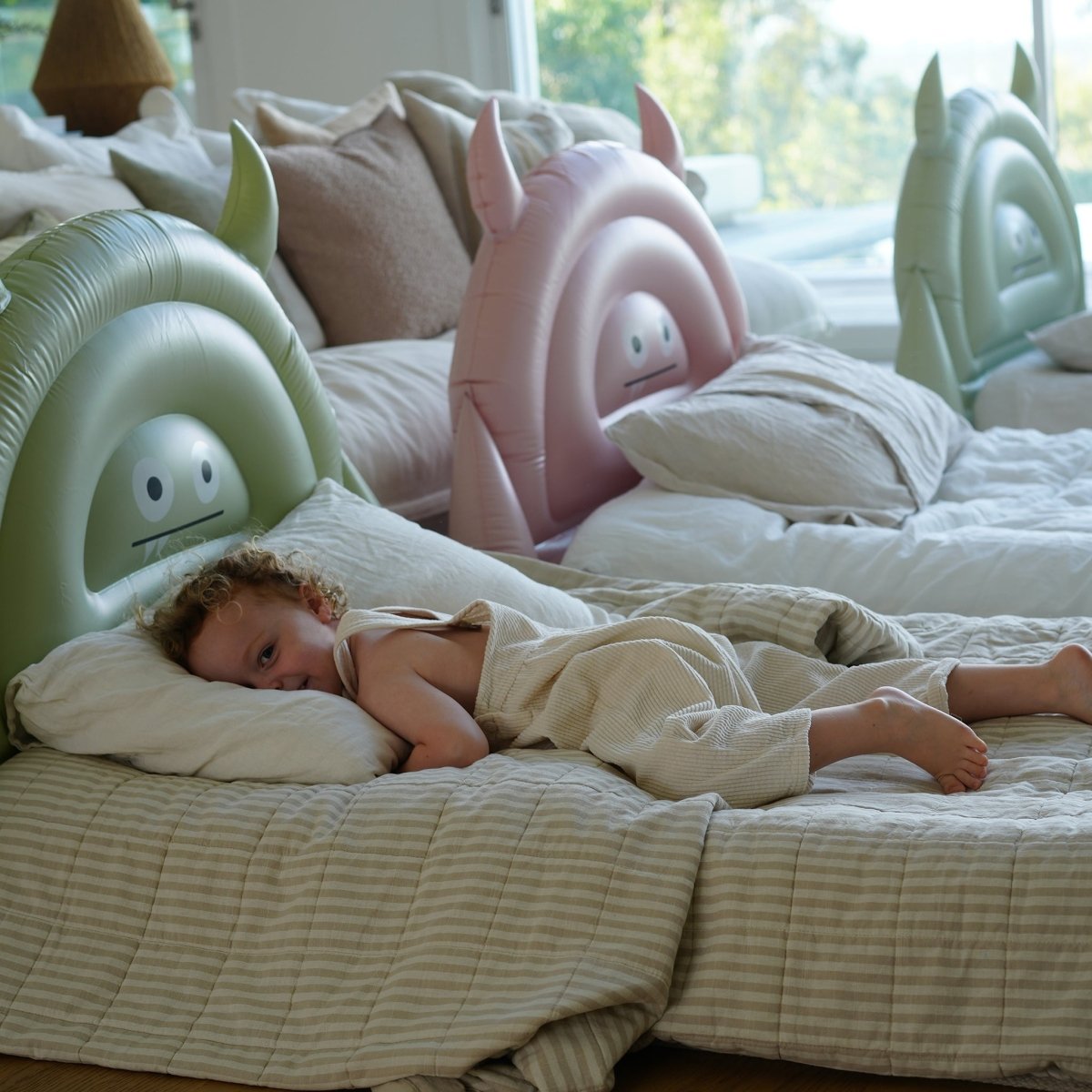 Kids Air Mattress - Monster - SUNNYLiFE EU