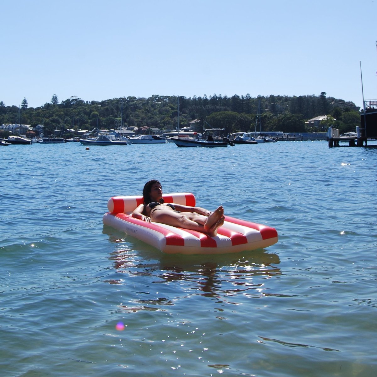 Luxe Lilo - Red - SUNNYLiFE EU