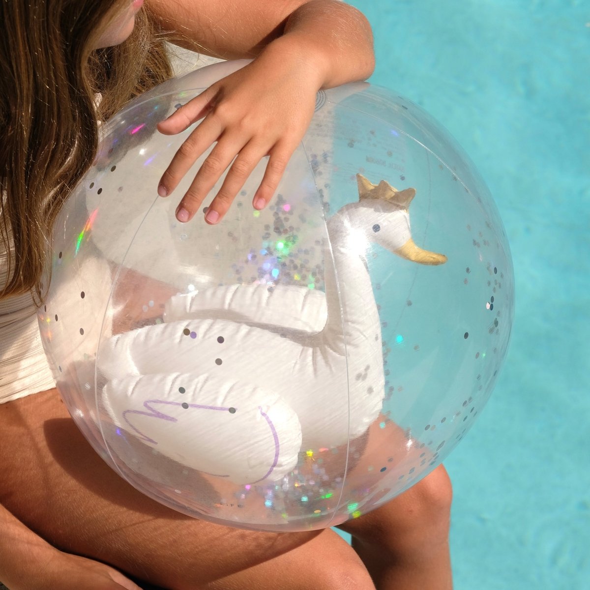 3D Inflatable Beach Ball - Princess Swan - SUNNYLiFE EU