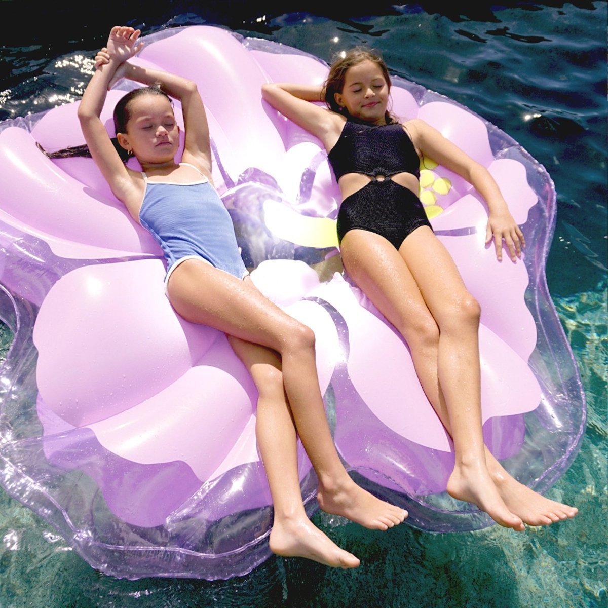 Luxe Lie - On Float - Hibiscus - SUNNYLiFE EU