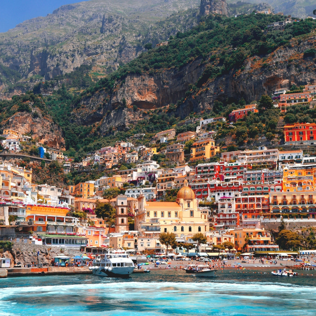 UNVEILING THE BEST BEACH CLUBS & RESORTS ALONG THE AMALFI COAST ...