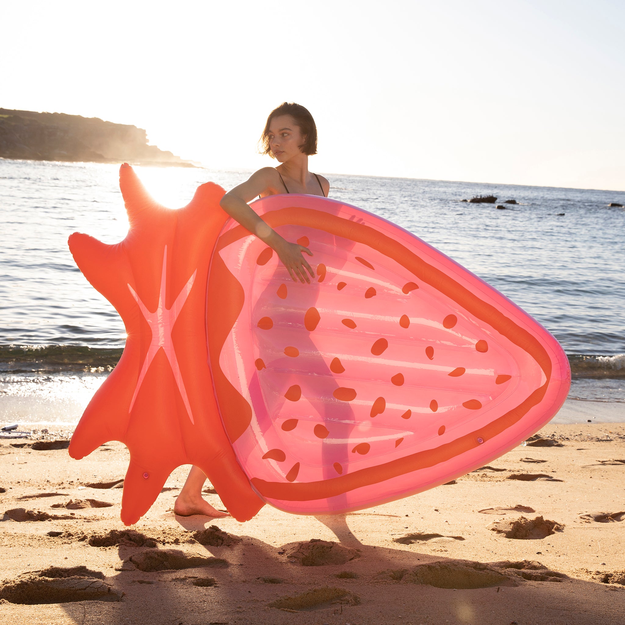 Trending Alert: Bubblegum Pink - SUNNYLiFE EU