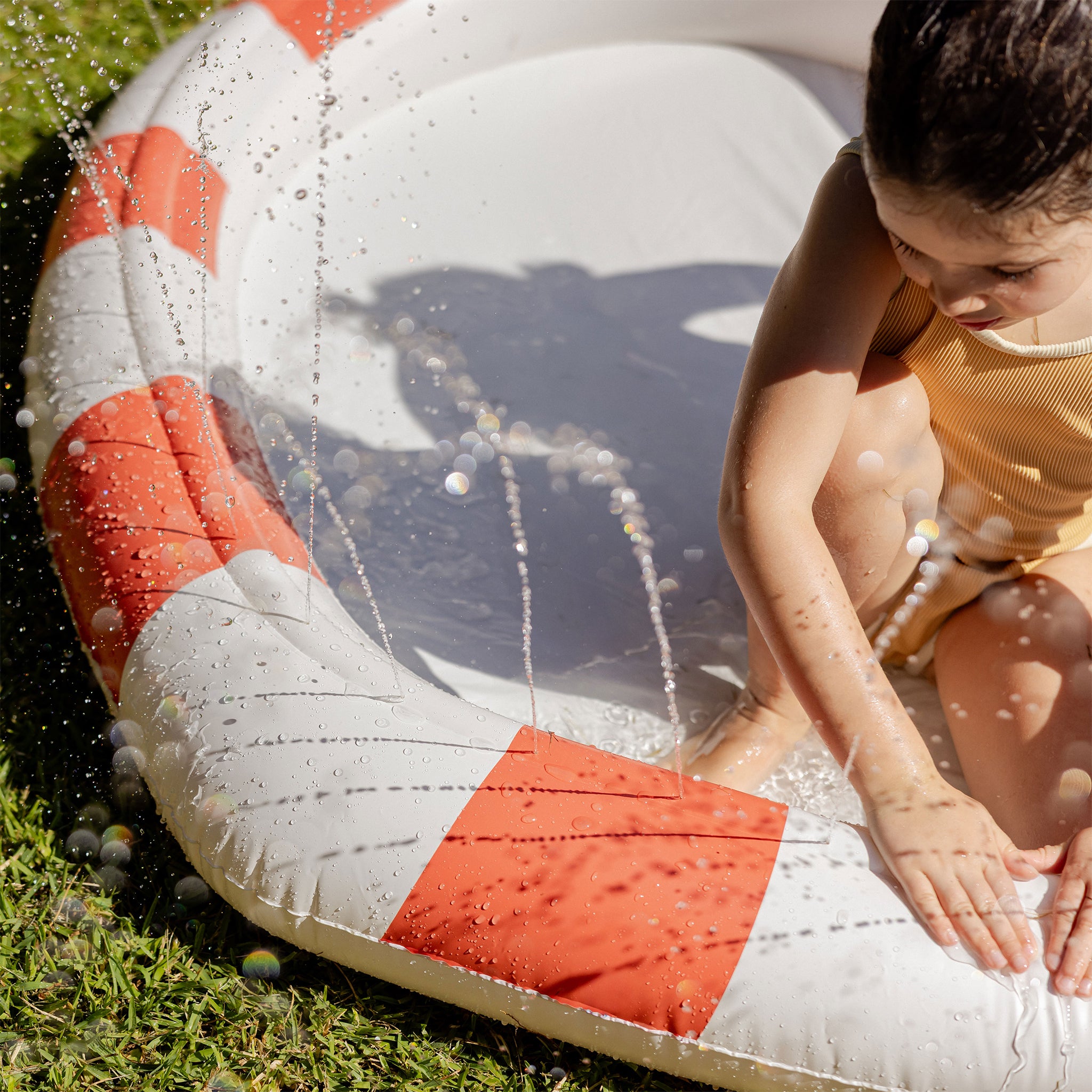 Kids Sprinkler Mat - Poppy the Peach