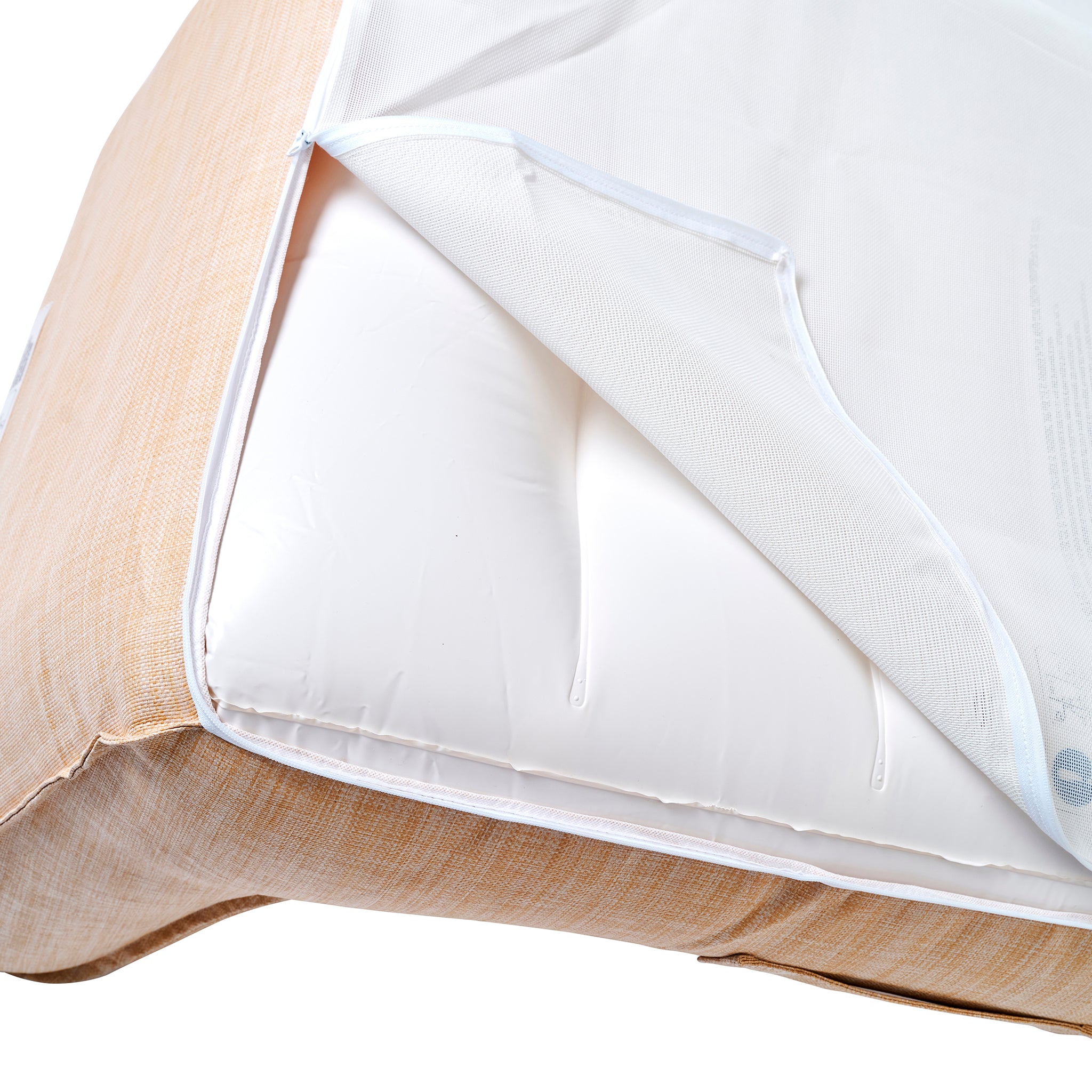 Luxe Floating Chair - Rattan