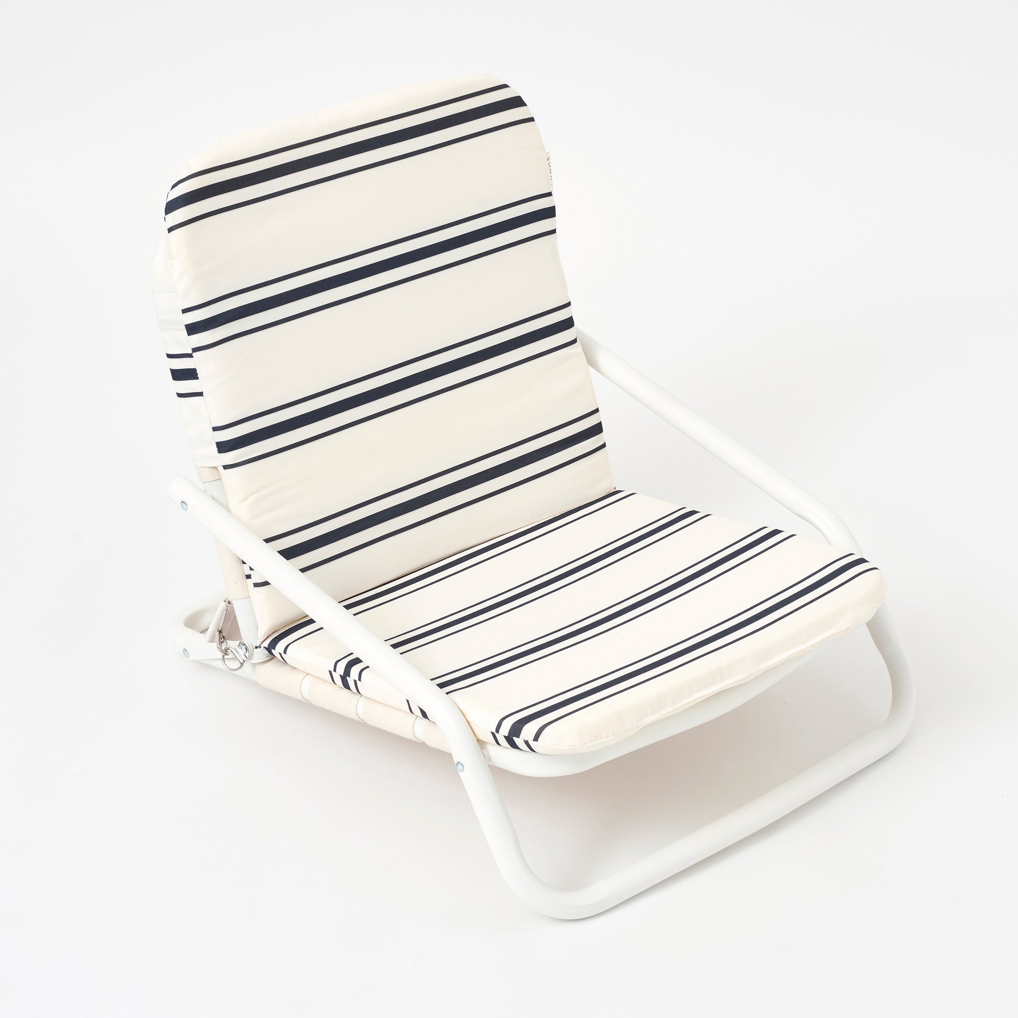 SUNNYLiFE |Cushioned Beach Chair | Casa Fes