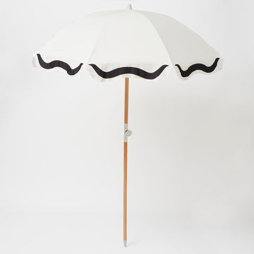 SUNNYLiFE |Luxe Beach Umbrella | Casa Marbella Vintage Black