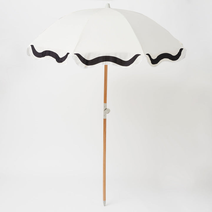 SUNNYLiFE |Luxe Beach Umbrella | Casa Marbella Vintage Black