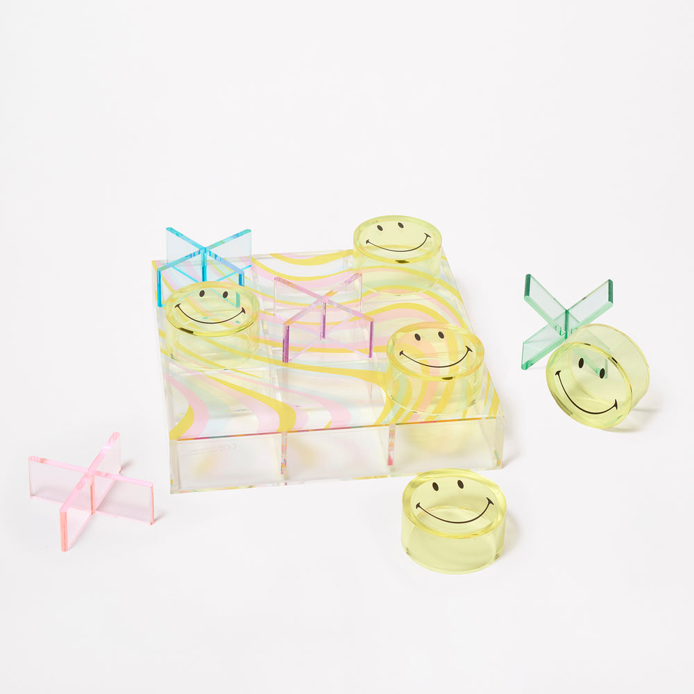 Lucite Tic Tac Toe | Smiley