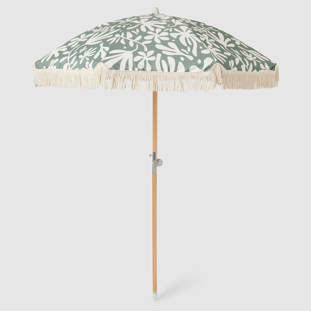 Luxe Beach Umbrella | The Vacay Olive