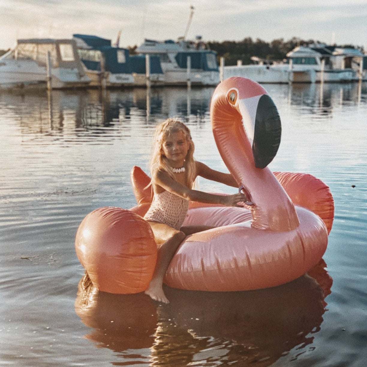 Luxe Ride-On Float | Flamingo Rose Gold